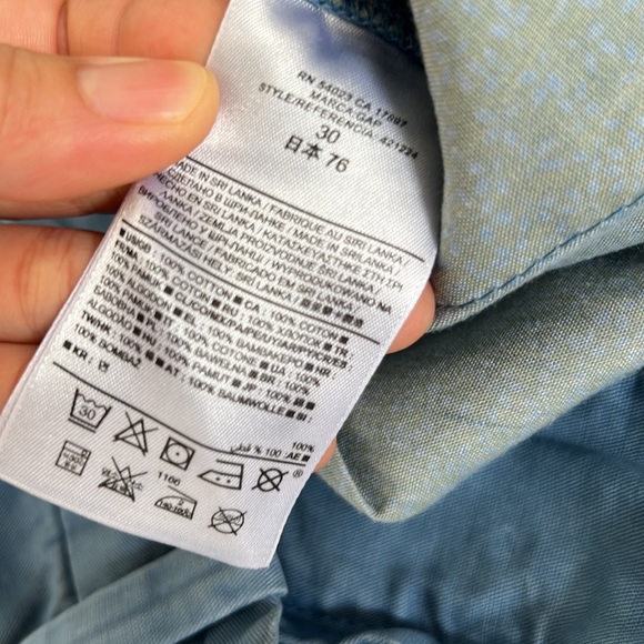 Gap Shorts - Picture 10 of 13